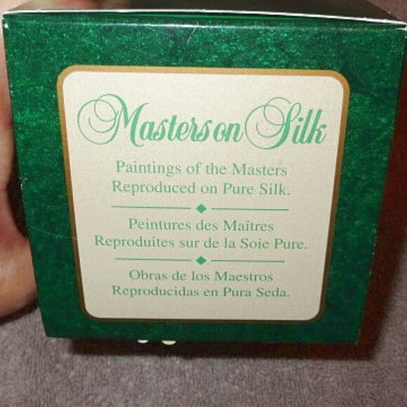 Vtg Masters On Silk Hand Painted Glass Ornament Lodge Scene Christmas 1994 NOS - Picture 7 of 7